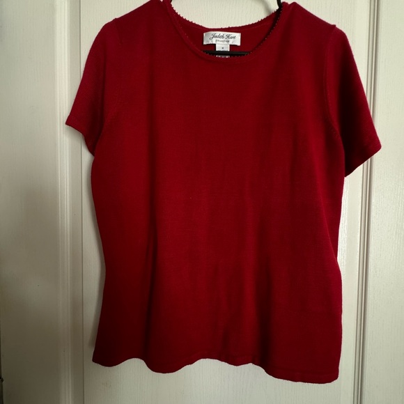 Vintage top red with small beads on collar - Picture 4 of 5